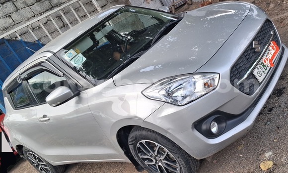 ይግዙ ያገለገለ Suzuki Swift ሌላ መኪና በ Addis ababa በ Africa ይግዙ ያገለገለ Suzuki Swift ሌላ መኪና በ Addis ababa በ Africa