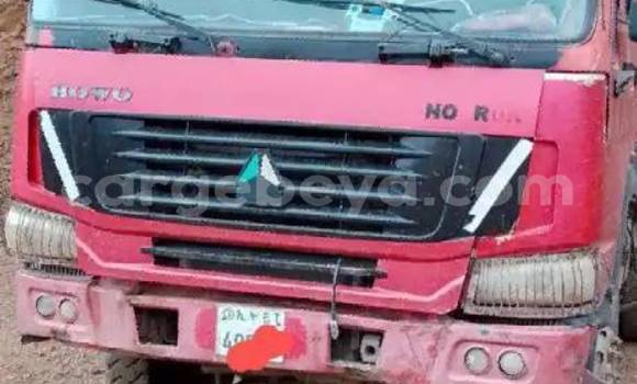 Buy Used Sino Howo Red Truck in Addis–Ababa in Ethiopia Buy Used Sino Howo Red Truck in Addis–Ababa in Ethiopia