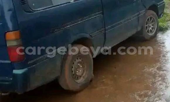 ይግዙ ያገለገለ Toyota Hiace ሰማያዊ መኪና በ አዲስ አበባ በ ኢትዮጵያ ይግዙ ያገለገለ Toyota Hiace ሰማያዊ መኪና በ አዲስ አበባ በ ኢትዮጵያ