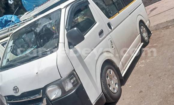 Buy Used Toyota Hiace White Car in Addis ababa in Africa Buy Used Toyota Hiace White Car in Addis ababa in Africa