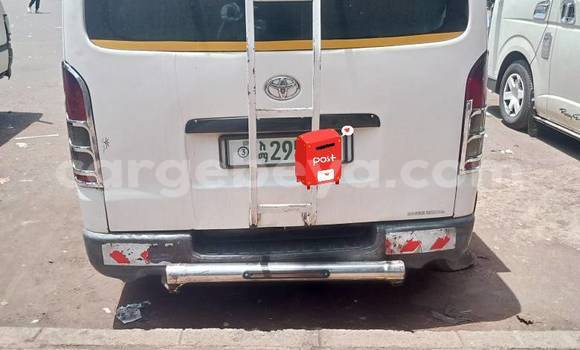 Buy Used Toyota Hiace White Car in Addis ababa in Africa Buy Used Toyota Hiace White Car in Addis ababa in Africa