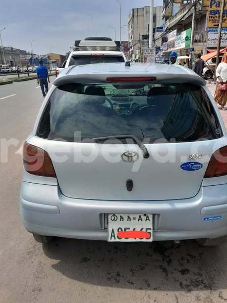 Big with watermark toyota vitz ethiopia addis ababa 12832