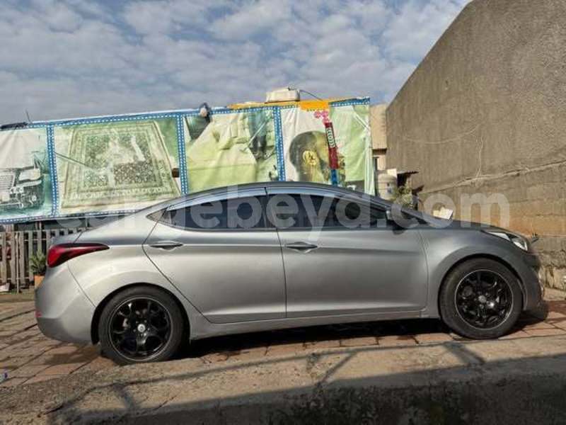 Big with watermark hyundai avante ethiopia addis ababa 12846