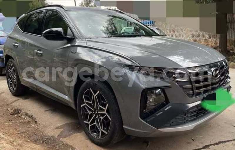 Big with watermark hyundai tucson africa addis ababa 12854
