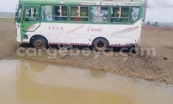 Buy Used Suzuki Alto Lapin White Car in Addis ababa in Africa Buy Used Suzuki Alto Lapin White Car in Addis ababa in Africa