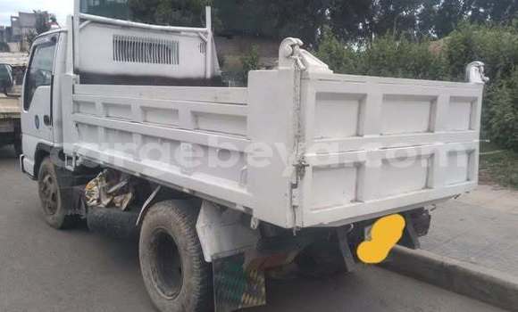 Buy Used Isuzu D–MAX Other Car in Addis–Ababa in Ethiopia Buy Used Isuzu D–MAX Other Car in Addis–Ababa in Ethiopia