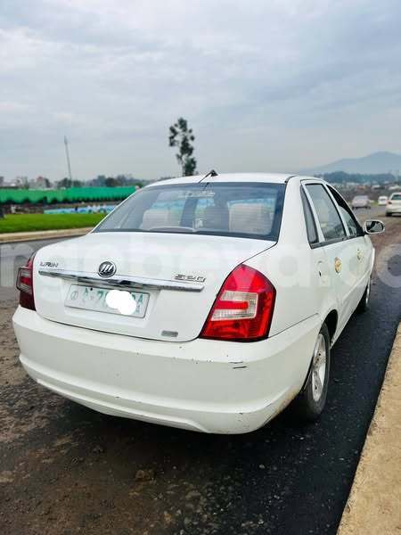 Big with watermark toyota liteace ethiopia addis ababa 12872