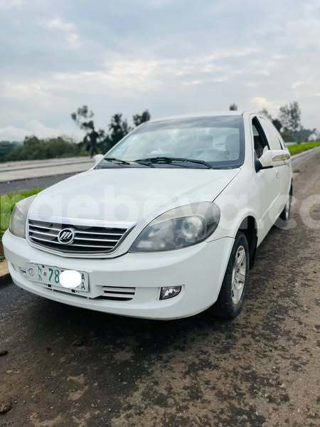 Big with watermark toyota liteace ethiopia addis ababa 12872