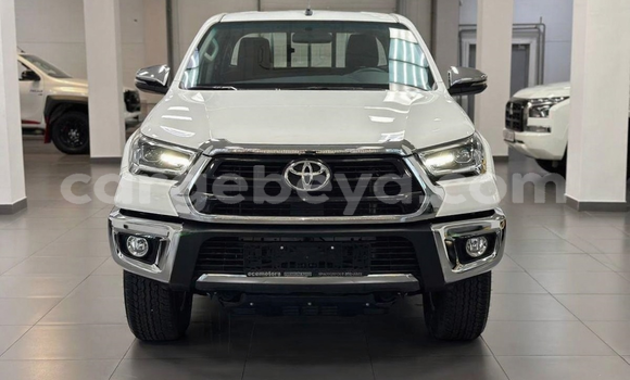 Buy New Toyota Hilux White Car in Addis ababa in Africa Buy New Toyota Hilux White Car in Addis ababa in Africa