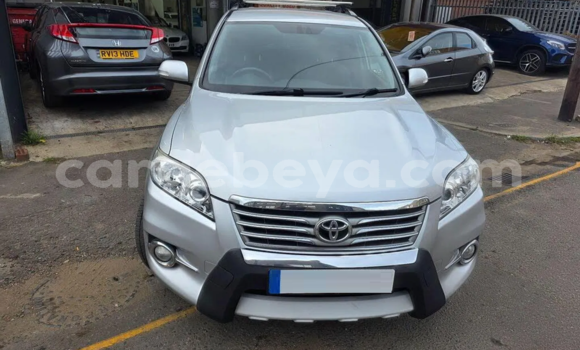Buy Used Toyota RAV4 Silver Car in Addis–Ababa in Ethiopia Buy Used Toyota RAV4 Silver Car in Addis–Ababa in Ethiopia