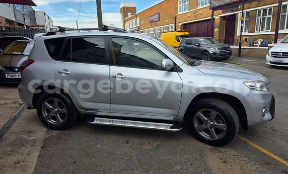 Buy Used Toyota RAV4 Silver Car in Addis–Ababa in Ethiopia Buy Used Toyota RAV4 Silver Car in Addis–Ababa in Ethiopia