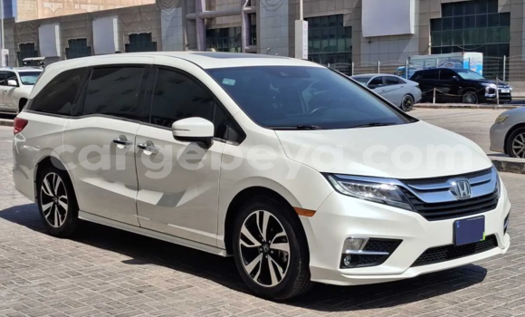 Buy Used Honda Odyssey White Car in Addis ababa in Africa Buy Used Honda Odyssey White Car in Addis ababa in Africa