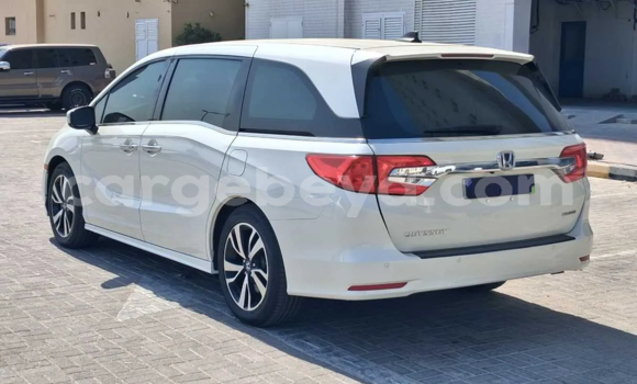 Buy Used Honda Odyssey White Car in Addis ababa in Africa Buy Used Honda Odyssey White Car in Addis ababa in Africa