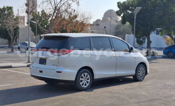 Buy Used Toyota Previa White Car in Addis–Ababa in Ethiopia Buy Used Toyota Previa White Car in Addis–Ababa in Ethiopia