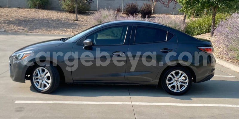 Big with watermark toyota yaris ethiopia asosa 13022