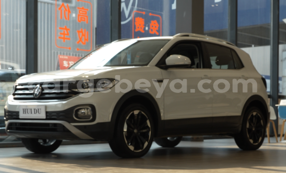 Buy Used Volkswagen Taro White Car in Assela in Oromia Buy Used Volkswagen Taro White Car in Assela in Oromia