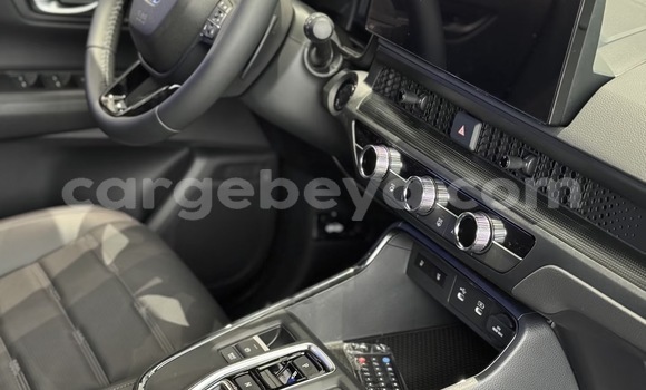 Buy New Honda CR–V White Car in Addis–Ababa in Ethiopia Buy New Honda CR–V White Car in Addis–Ababa in Ethiopia