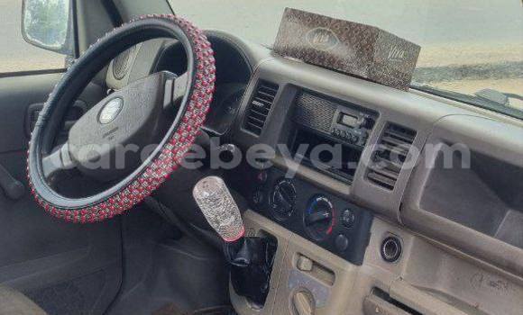 Oofamaa Suzuki Every White Makiinaa iti Addis ababa keessatti Africa keessatti Oofamaa Suzuki Every White Makiinaa iti Addis ababa keessatti Africa keessatti