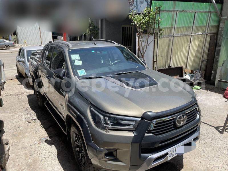 Big with watermark toyota innova ethiopia addis ababa 13066