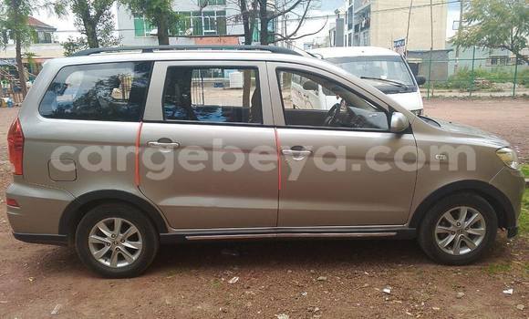 Oofamaa Honda HR–V Other Makiinaa iti Addis–Ababa keessatti Ethiopia keessatti Oofamaa Honda HR–V Other Makiinaa iti Addis–Ababa keessatti Ethiopia keessatti