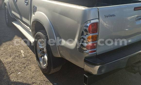 Oofamaa Toyota Dyna Other Makiinaa iti Addis ababa keessatti Africa keessatti Oofamaa Toyota Dyna Other Makiinaa iti Addis ababa keessatti Africa keessatti