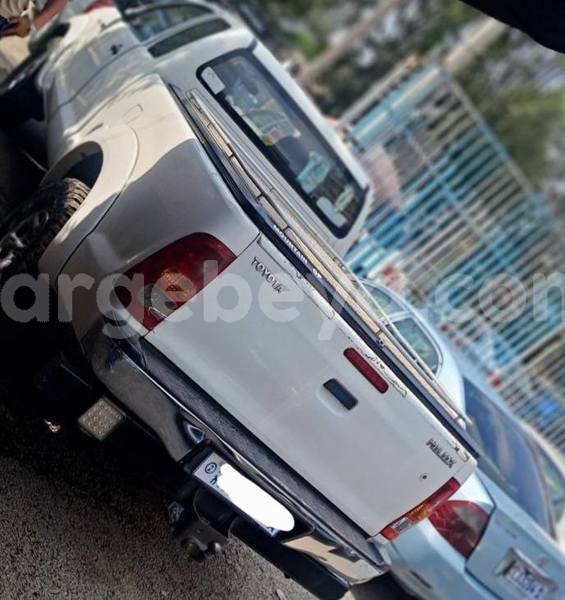 Big with watermark toyota dolphin ethiopia addis ababa 13103