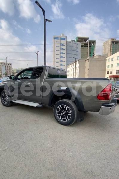 Big with watermark toyota hilux ethiopia addis ababa 13105