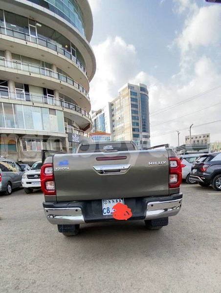 Big with watermark toyota hilux ethiopia addis ababa 13105