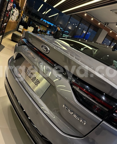 Big with watermark ford mondeo africa addis ababa 13108