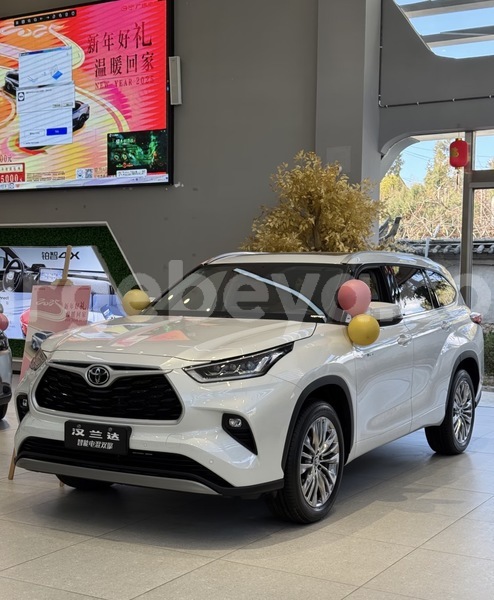 Big with watermark toyota highlander africa addis ababa 13109