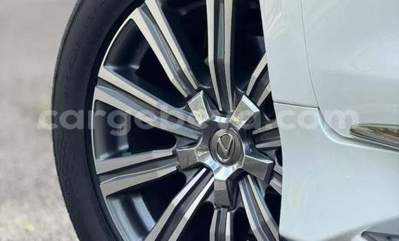 Buy Used Lexus LX 450 White Car in Addis ababa in Africa Buy Used Lexus LX 450 White Car in Addis ababa in Africa