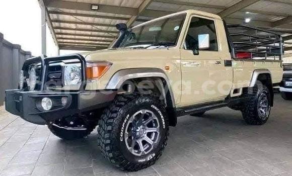 Buy Used Toyota Land Cruiser Beige Car in Dire Dawa in Diredawa Buy Used Toyota Land Cruiser Beige Car in Dire Dawa in Diredawa