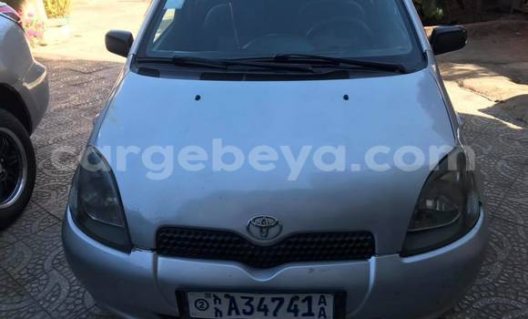 Acheter Occasion Voiture Toyota Vitz Gris à Addis Ababa, Ethiopie Acheter Occasion Voiture Toyota Vitz Gris à Addis Ababa, Ethiopie