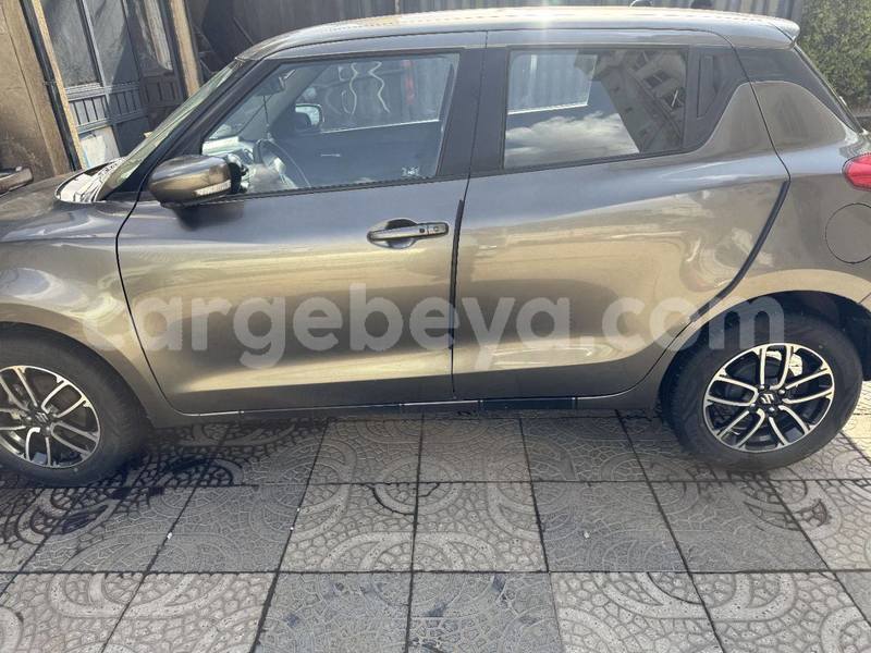 Big with watermark suzuki alto ethiopia addis ababa 13129