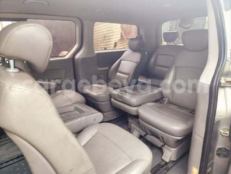 Big with watermark hyundai grand starex ethiopia addis ababa 13134