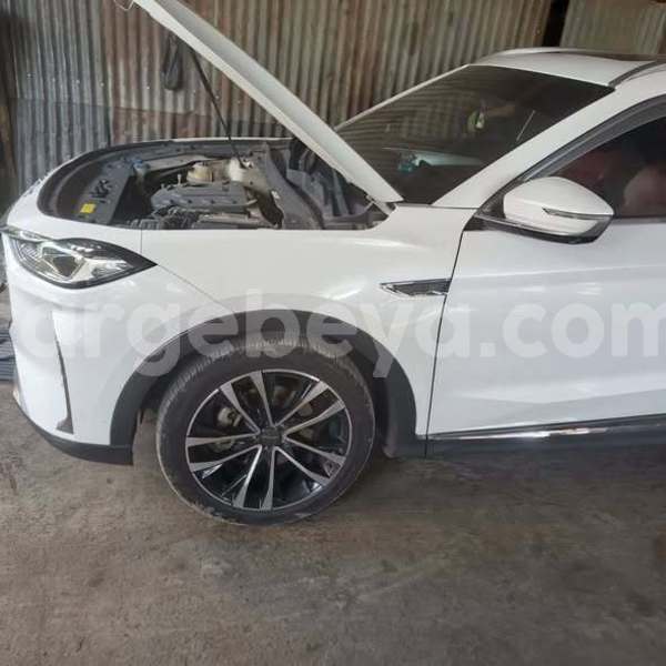 Big with watermark jeep cherokee ethiopia addis ababa 13135