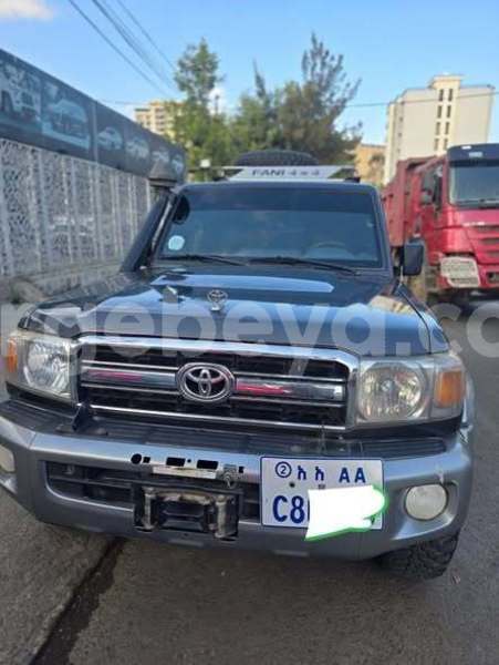 Big with watermark toyota mark x ethiopia addis ababa 13137