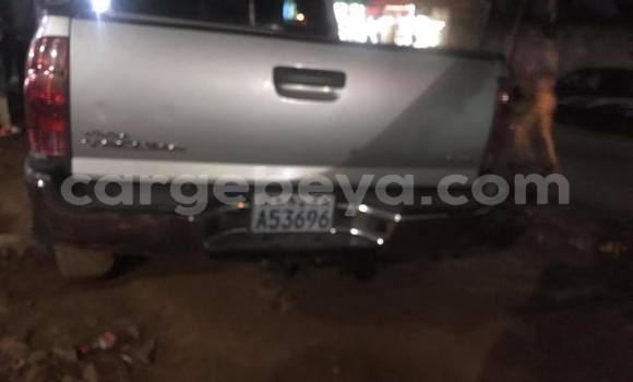 Acheter Occasion Voiture Toyota Tacoma Gris à Addis Ababa, Ethiopie Acheter Occasion Voiture Toyota Tacoma Gris à Addis Ababa, Ethiopie
