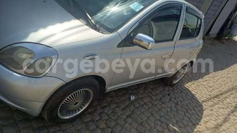 Big with watermark toyota vitz ethiopia addis ababa 13155