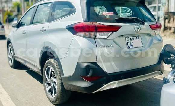 Buy Used Toyota Land Cruiser Prado Other Car in Addis–Ababa in Ethiopia Buy Used Toyota Land Cruiser Prado Other Car in Addis–Ababa in Ethiopia