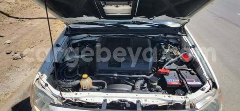 Big with watermark toyota hilux ethiopia addis ababa 13158