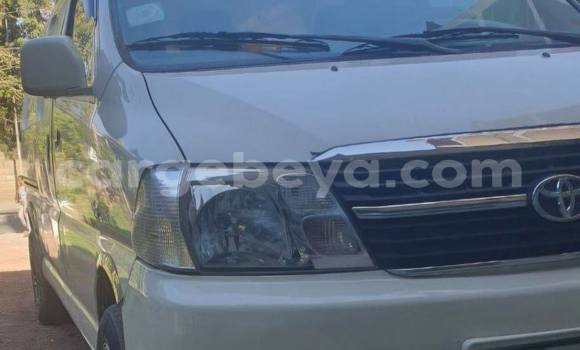 Buy Used Toyota Hiace White Car in Addis–Ababa in Ethiopia Buy Used Toyota Hiace White Car in Addis–Ababa in Ethiopia