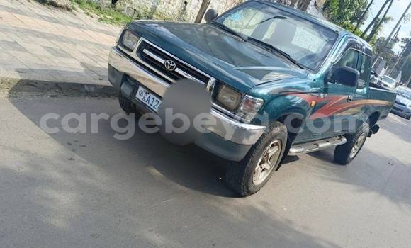 Buy Used Toyota Hilux Green Car in Addis ababa in Africa Buy Used Toyota Hilux Green Car in Addis ababa in Africa