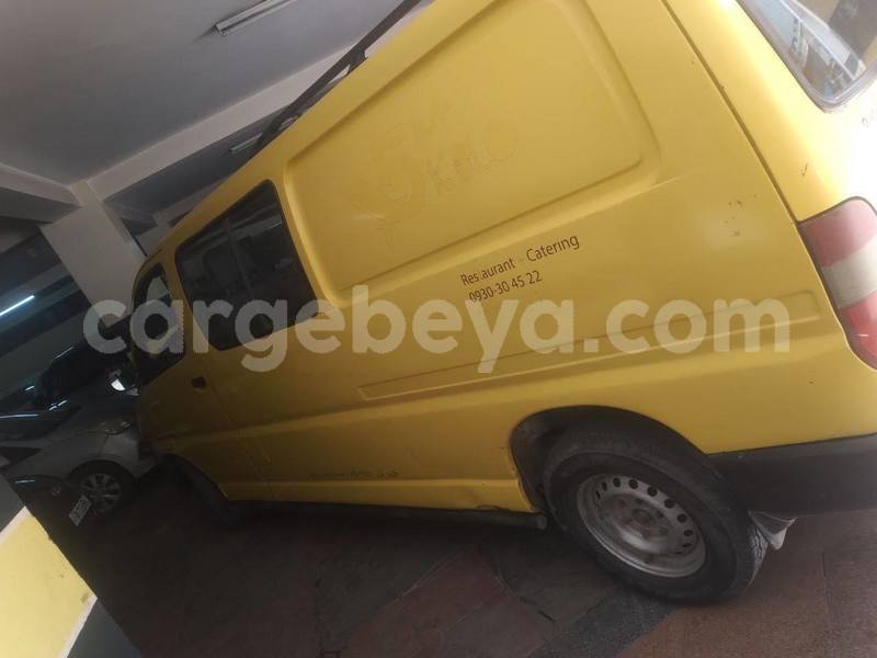 Big with watermark toyota sienna ethiopia addis ababa 13164