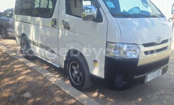 Buy Used Toyota Hiace White Car in Addis ababa in Africa Buy Used Toyota Hiace White Car in Addis ababa in Africa