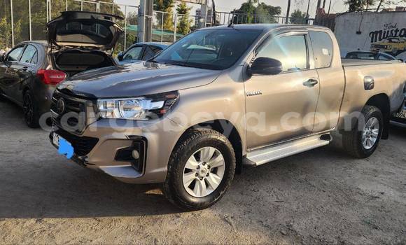 ይግዙ ያገለገለ Toyota Hiluxe Revo ሌላ መኪና በ አዲስ አበባ በ ኢትዮጵያ ይግዙ ያገለገለ Toyota Hiluxe Revo ሌላ መኪና በ አዲስ አበባ በ ኢትዮጵያ