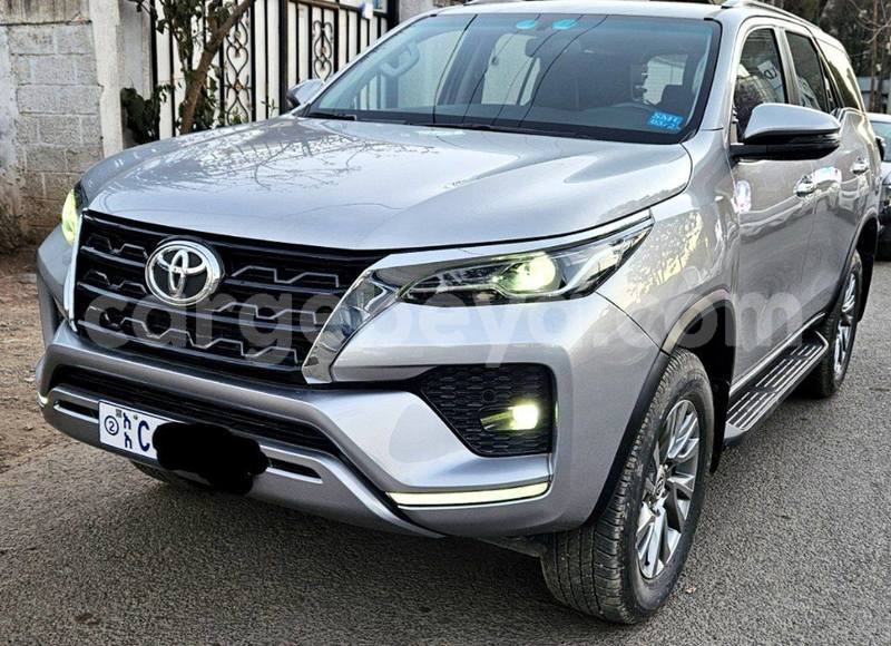 Big with watermark toyota fortuner ethiopia addis ababa 13194