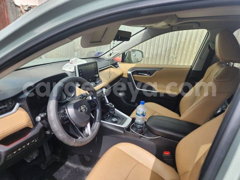 Big with watermark toyota rav4 ethiopia addis ababa 13195