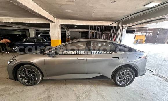 ይግዙ ያገለገለ Toyota Surf ሌላ መኪና በ አዲስ አበባ በ ኢትዮጵያ ይግዙ ያገለገለ Toyota Surf ሌላ መኪና በ አዲስ አበባ በ ኢትዮጵያ