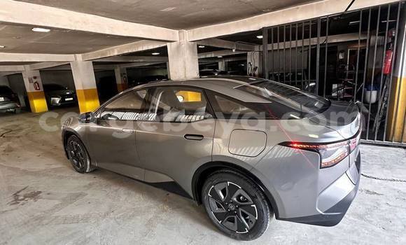 ይግዙ ያገለገለ Toyota Surf ሌላ መኪና በ አዲስ አበባ በ ኢትዮጵያ ይግዙ ያገለገለ Toyota Surf ሌላ መኪና በ አዲስ አበባ በ ኢትዮጵያ